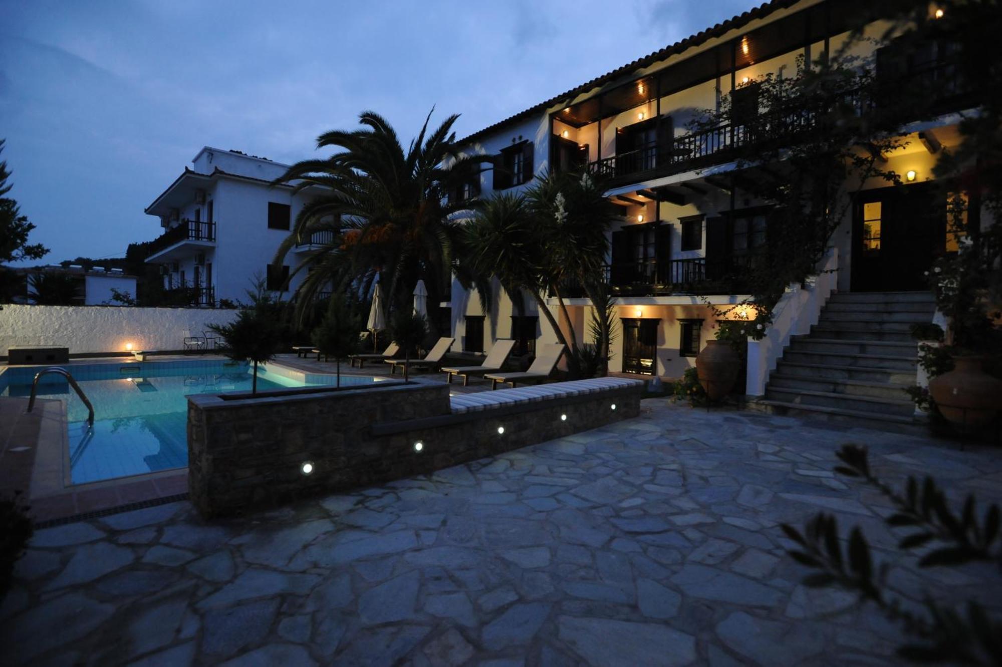 Elli Hotel สโกเปลอสทาวน์ ภายนอก รูปภาพ