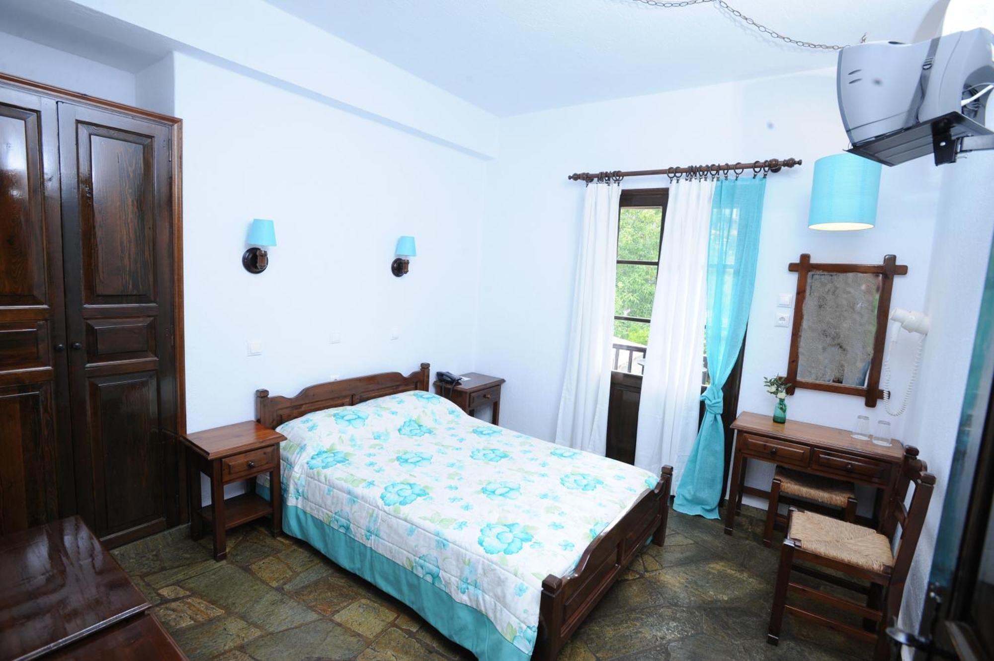 Elli Hotel สโกเปลอสทาวน์ ภายนอก รูปภาพ